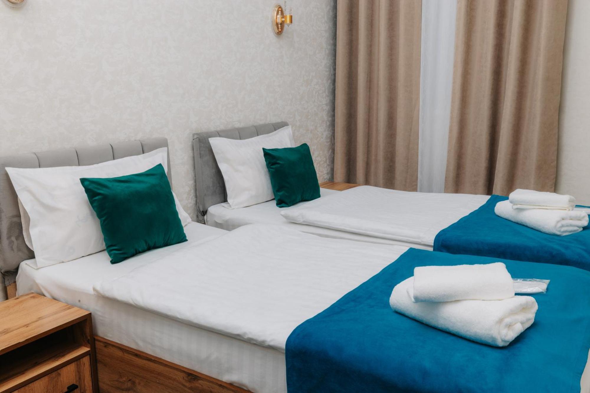 Resident Hotel Taškent Exteriér fotografie